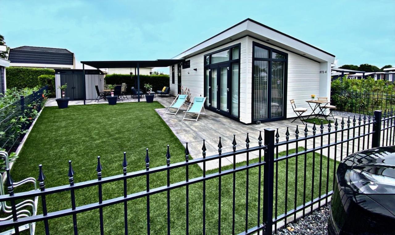 Ferienhaus Luxchalet #Vaju Lathum# Am See, Strand, Pool, Nationalpark Exterior foto